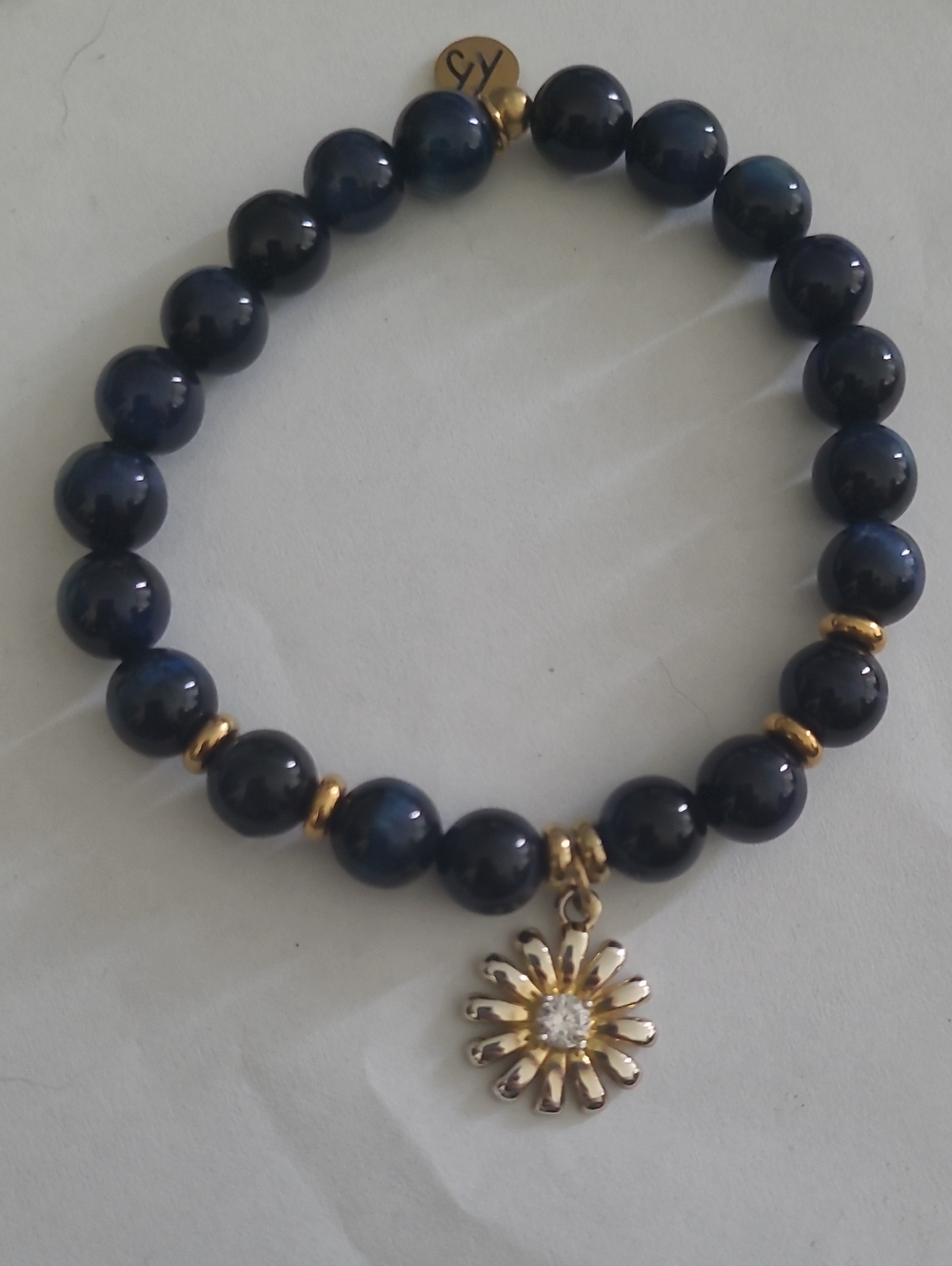 T. Jazelle Blue Quartzite Daisy Charm Stretch Bracelet